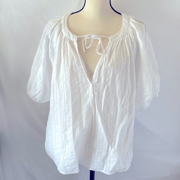 LOFT Tops - Loft blouse white lightweight v neck tie front balloon style sleeves size xl
